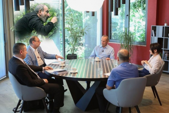 Սոխ չես կերել, սիրտդ ինչո՞ւ է մրմռում, պարո՛ն Փաշինյան